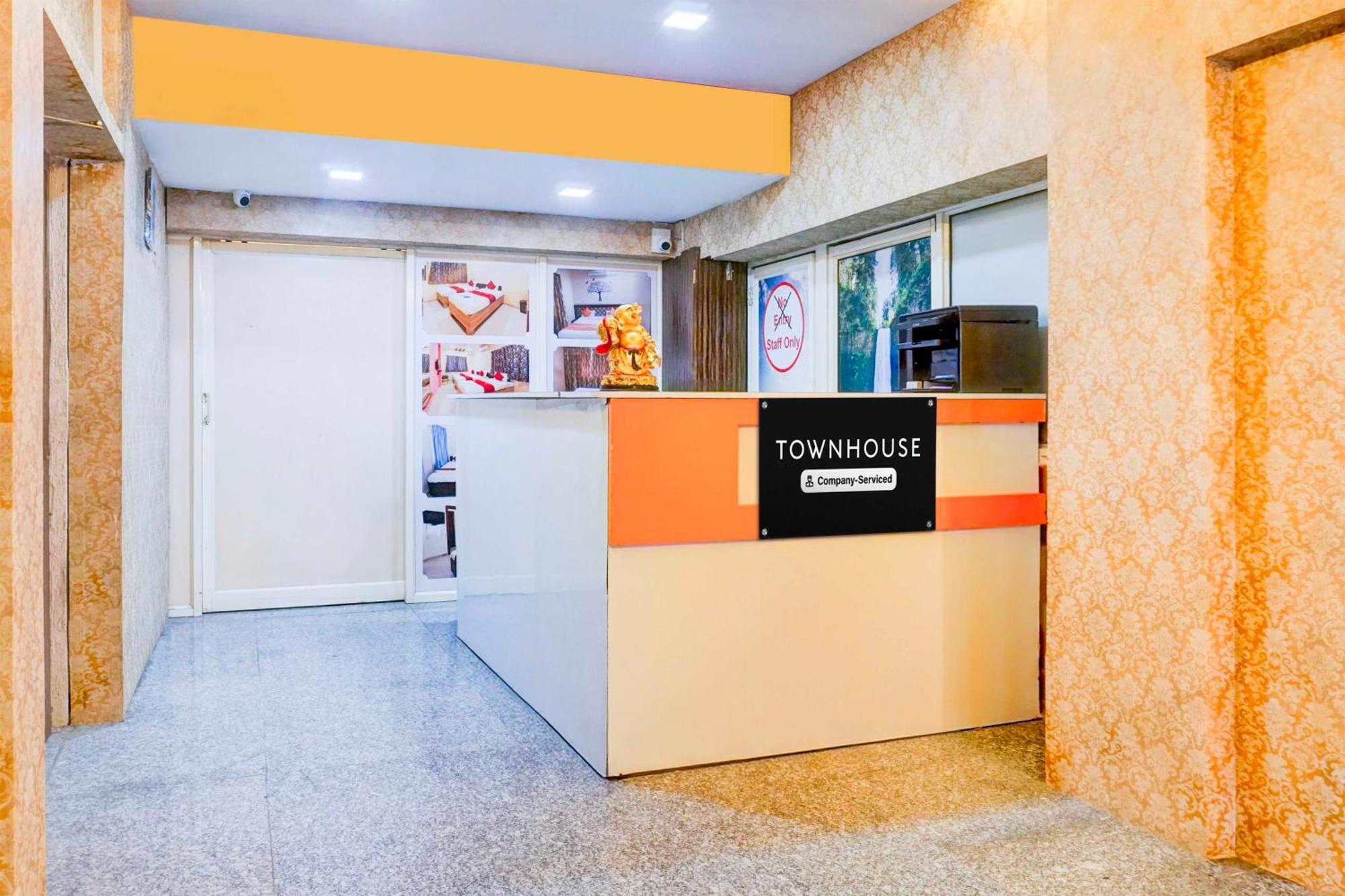 Townhouse Viman Nagar Hotel