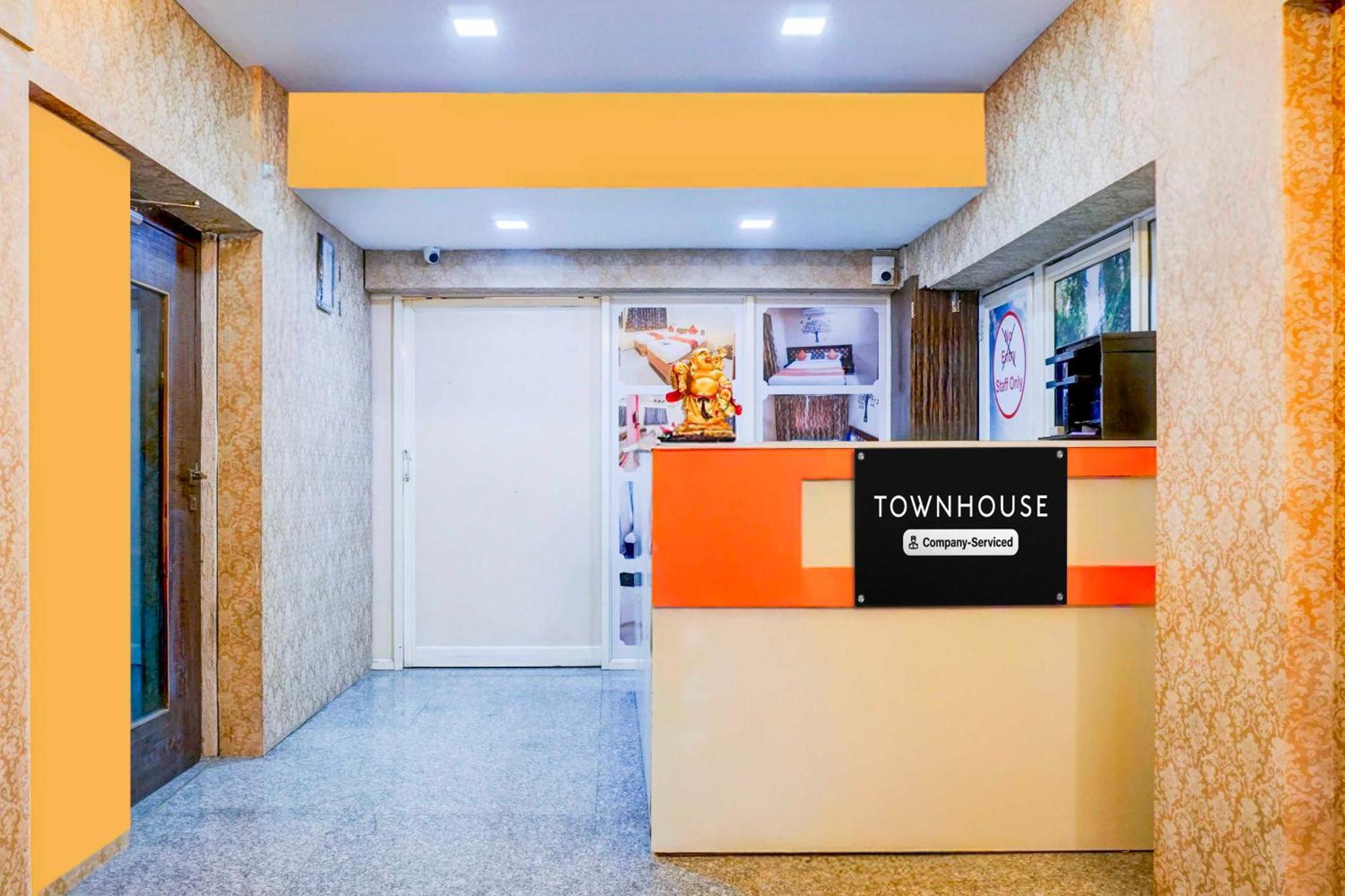 Townhouse Viman Nagar